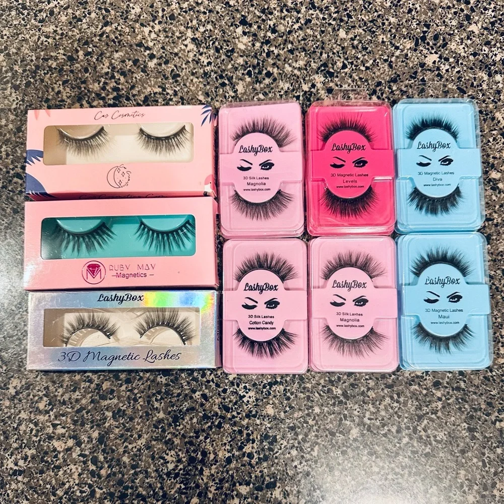 Magnetic Eyelash BundleRuby May & LashyBox 3D
LashyBox Magnetic Liner - Black - Picture 1 of 4